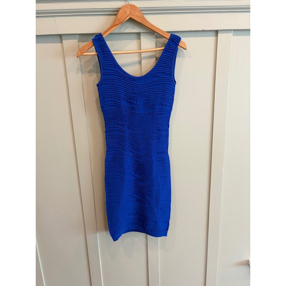 Bebe Royal Blue Textured Bodycon Mini Dress Wave Pattern Sleeveless Scoop Small